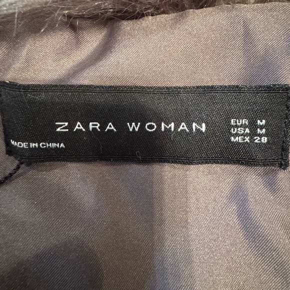 Zara Grey Faux Fur vest - Picture 3 of 4